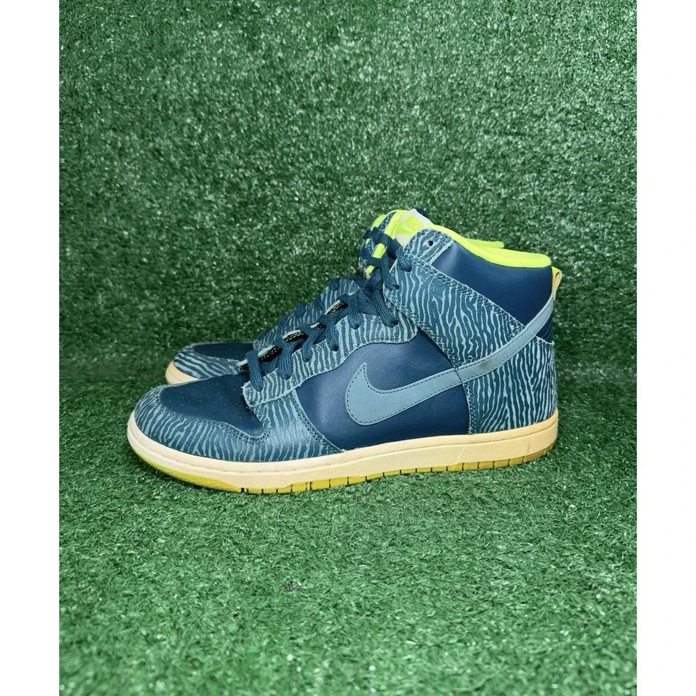 Nike Dunk‎ High Mens 10 Womens 11.5 Blue Skate Shoes Athletic Casual Sneakers